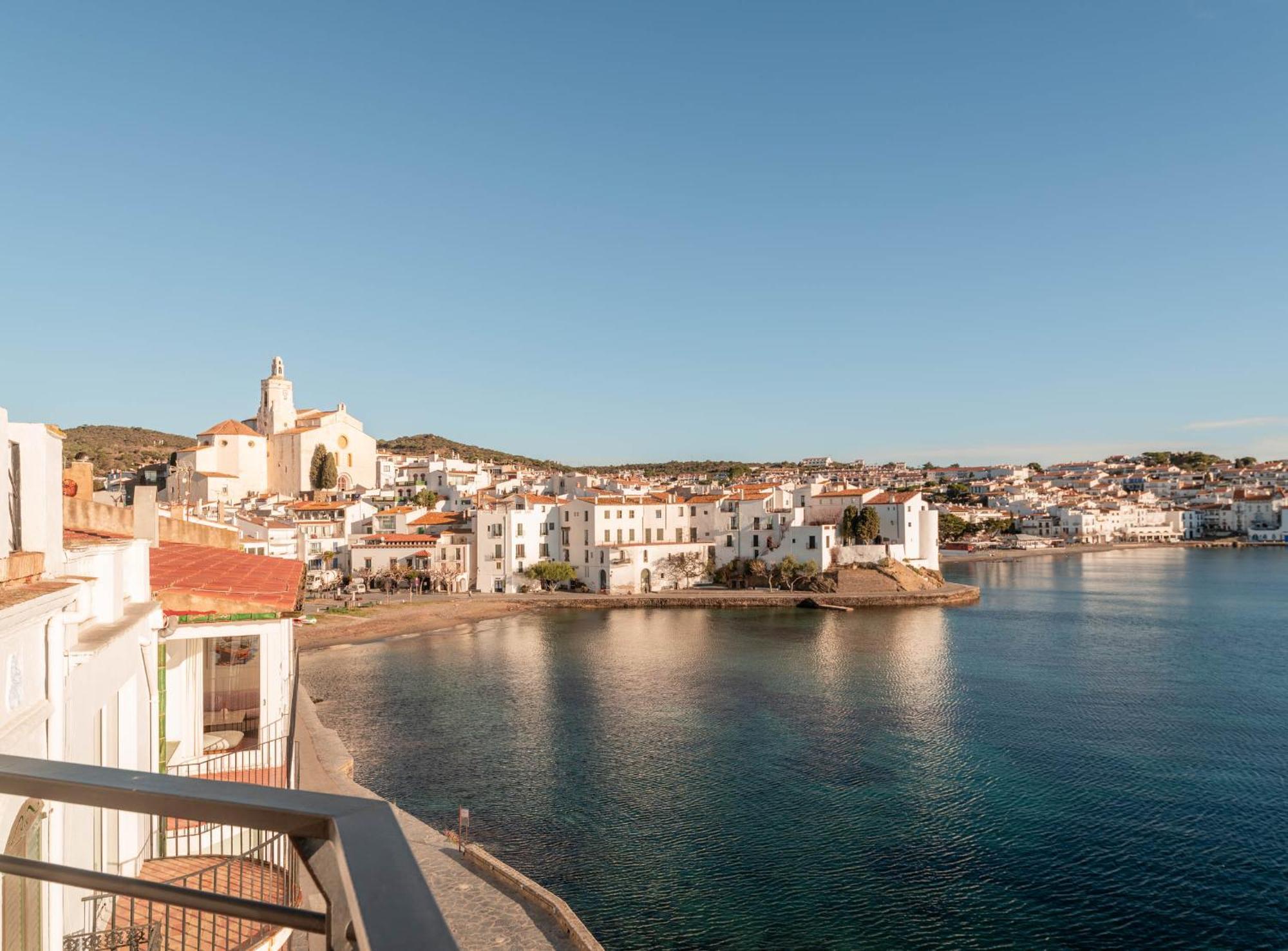 Precioso ático con increíbles vistas al mar Apartamento Cadaqués Exterior foto